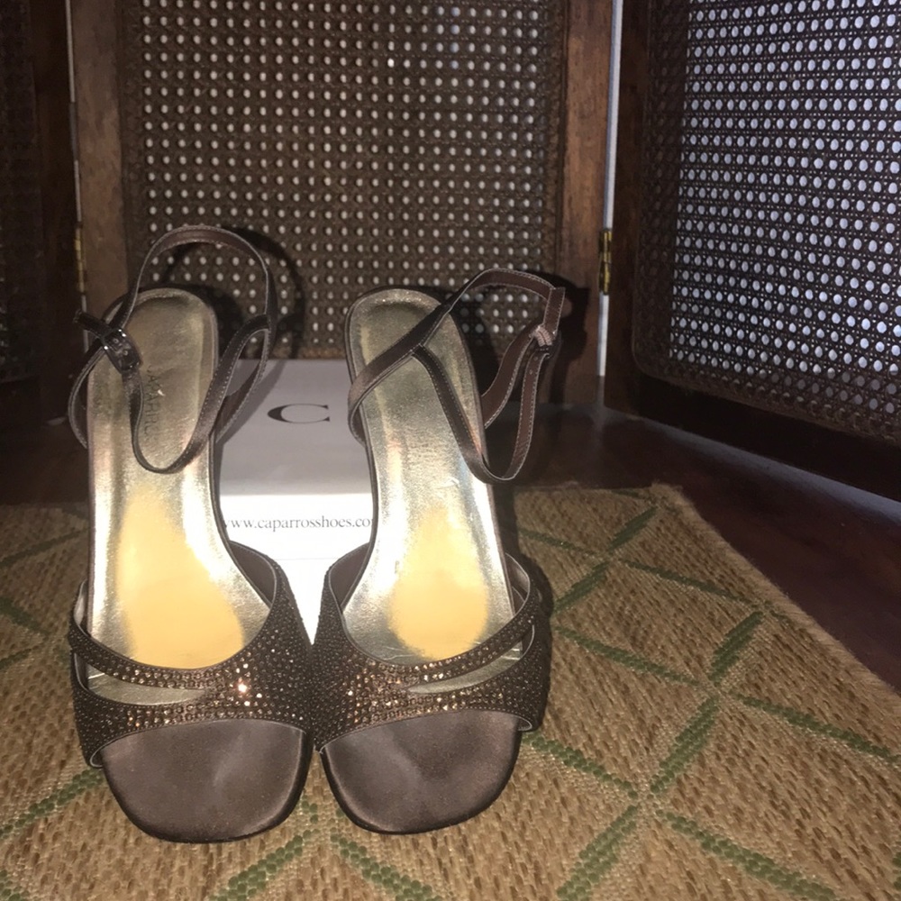 Caparros Heels - Picture 3 of 8
